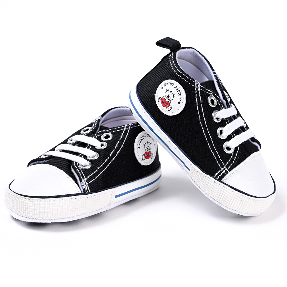 scarpe nere la pupazzeria